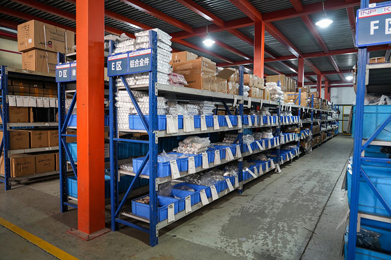 Aluminum alloy components